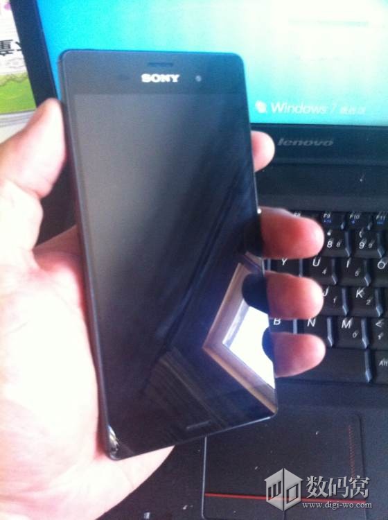 Xperia-Z3-picture-leak_1