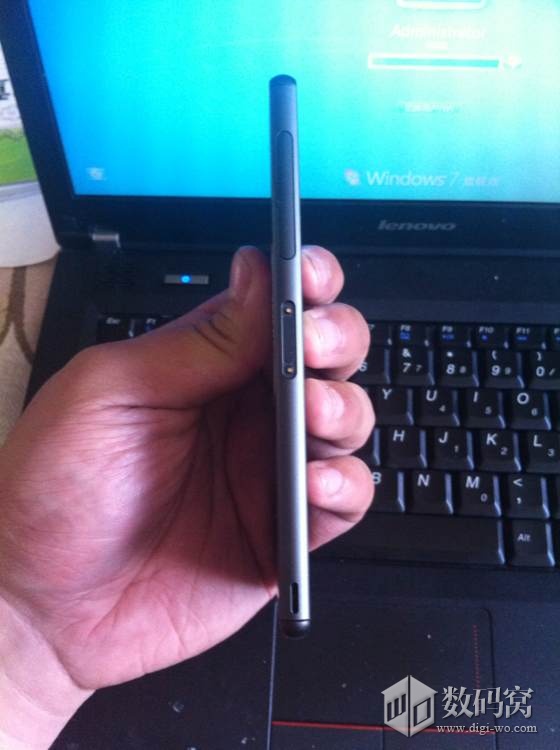 Xperia-Z3-picture-leak_2